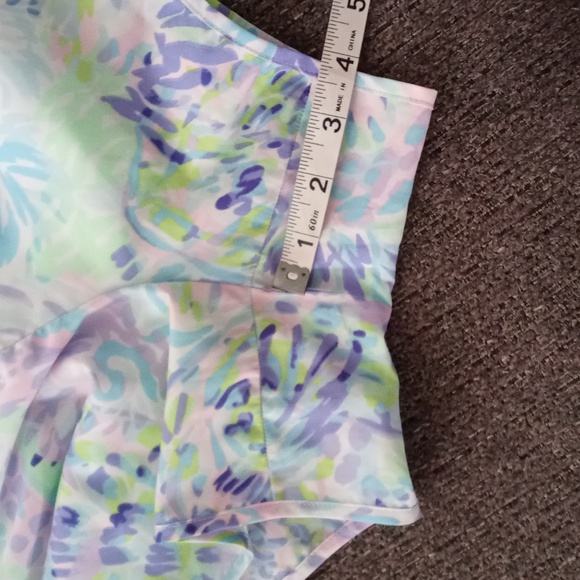 🐢HTF Lilly Pulitzer🐢 - Ocean Trail Short - Picture 14 of 15